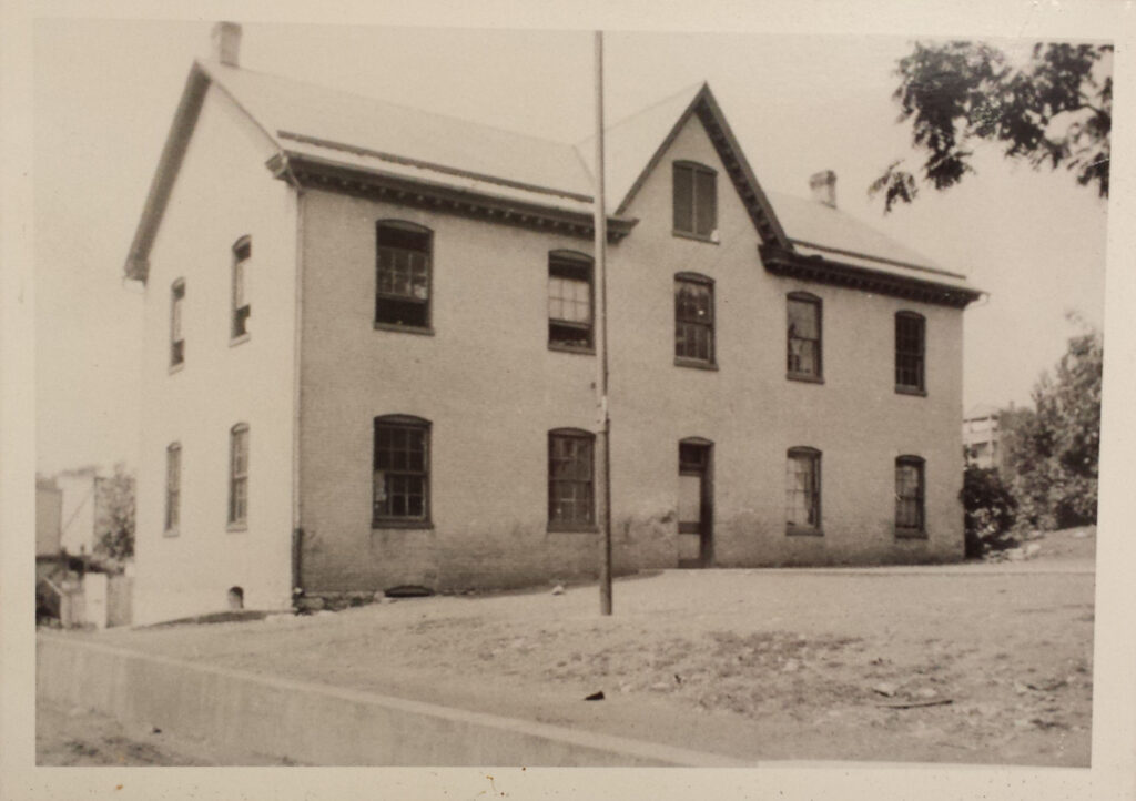 Lincoln School (Hagerstown School No. 6) on West Bethel Street, 1905. (George M. Bushey 1905 Photo Album, Western Maryland Room, Washington Co. Free Library)